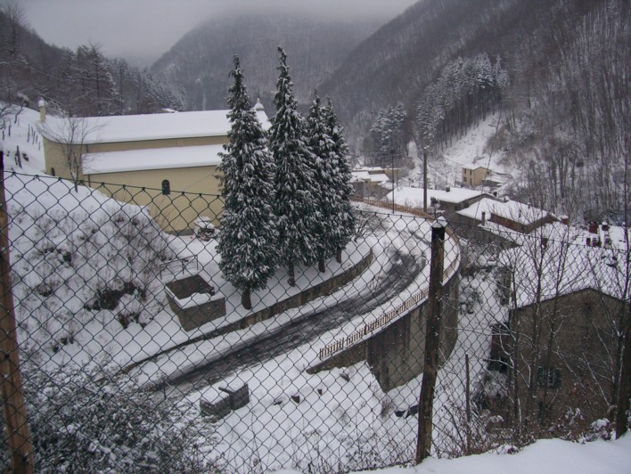  Image name: molino 2008 283.jpg 
 width: 708 pixel 
 height: 532 pixel 
 Size: 146277 bytes 
 Click to enlarge 